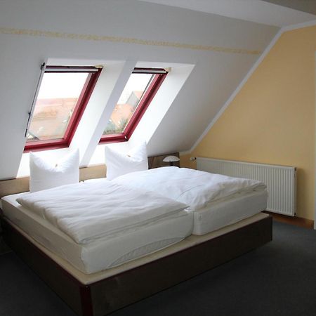 Hotel Reutterhaus Гарделеген Номер фото