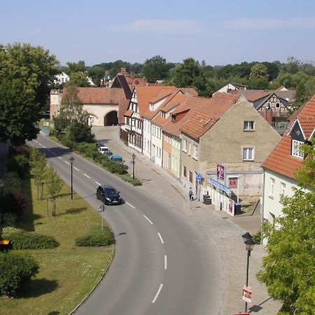 Hotel Reutterhaus Гарделеген Экстерьер фото
